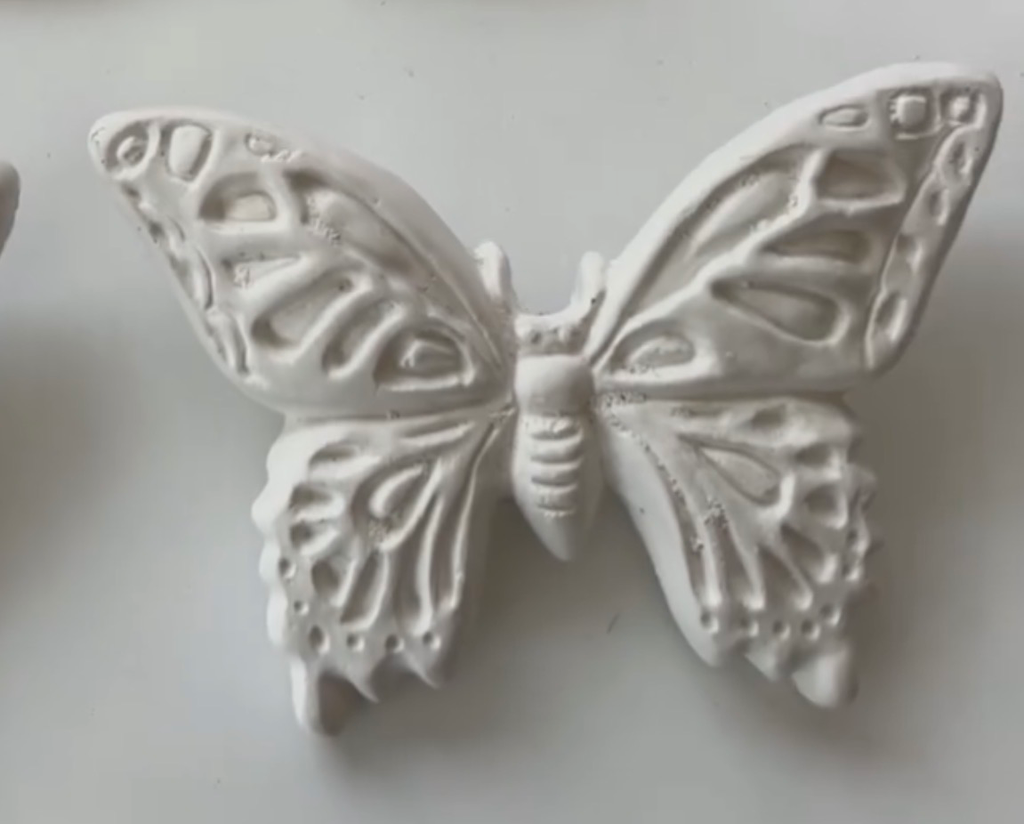 Mariposas de yeso 