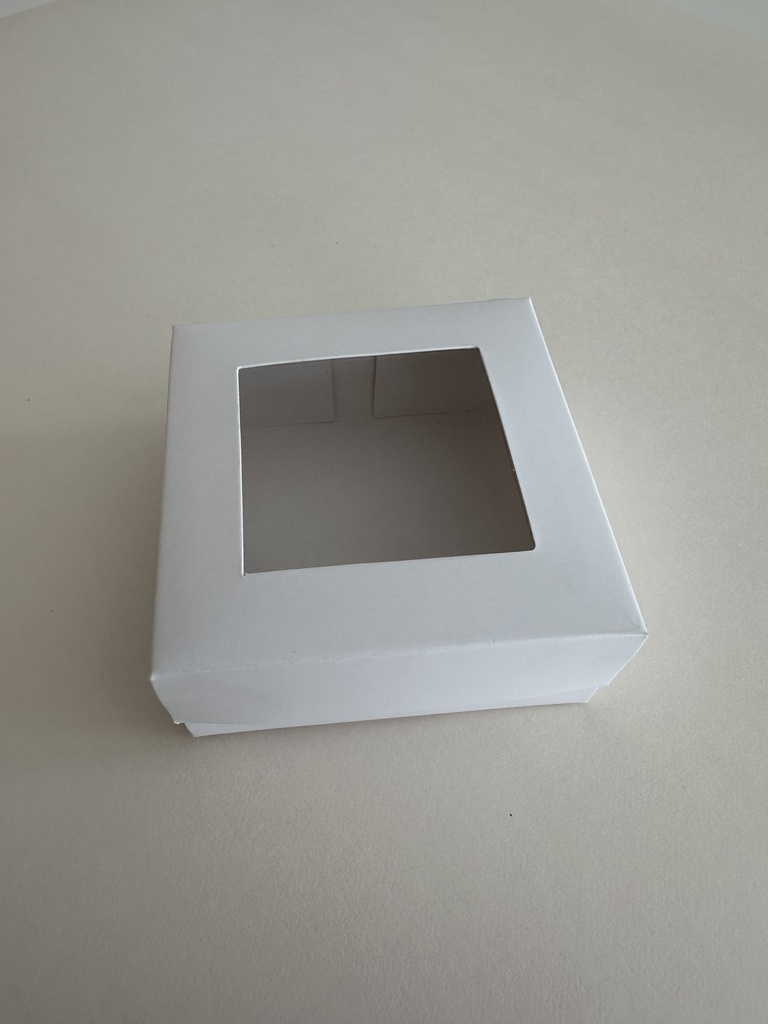 Caja blanca con ventana 3.5" x 3.5" x 1.5" (h)