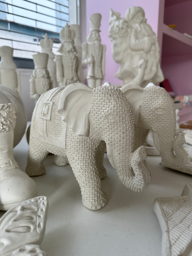 Elefante de yeso